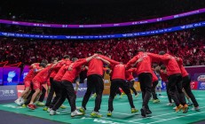 爱游戏APP下载:“中国组织赛事的能力无与伦比”——专访世界羽联主席巴达玛
